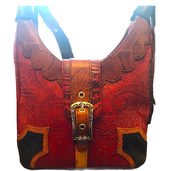 MC Marc Chantal Tooled Leather Purse - Picture 2 of 15